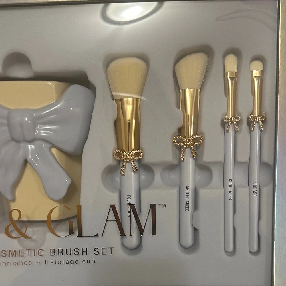 Glitz & Glam Gold 9 Piece Set